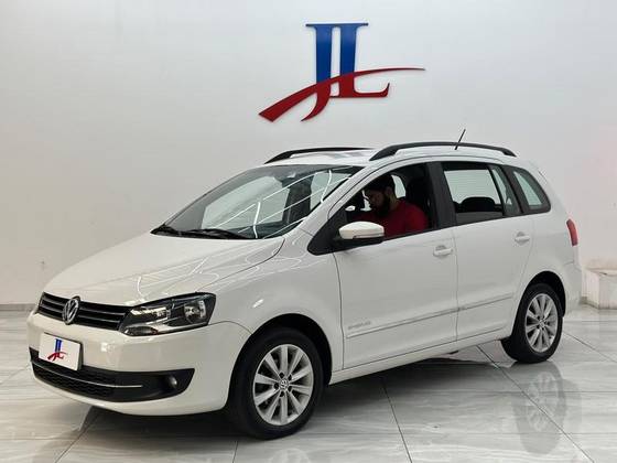 VOLKSWAGEN SPACEFOX 1.6 MI 8V FLEX 4P AUTOMATIZADO VOLKSWAGEN SPACEFOX 1.6 MI 8V FLEX 4P AUTOMATIZADO